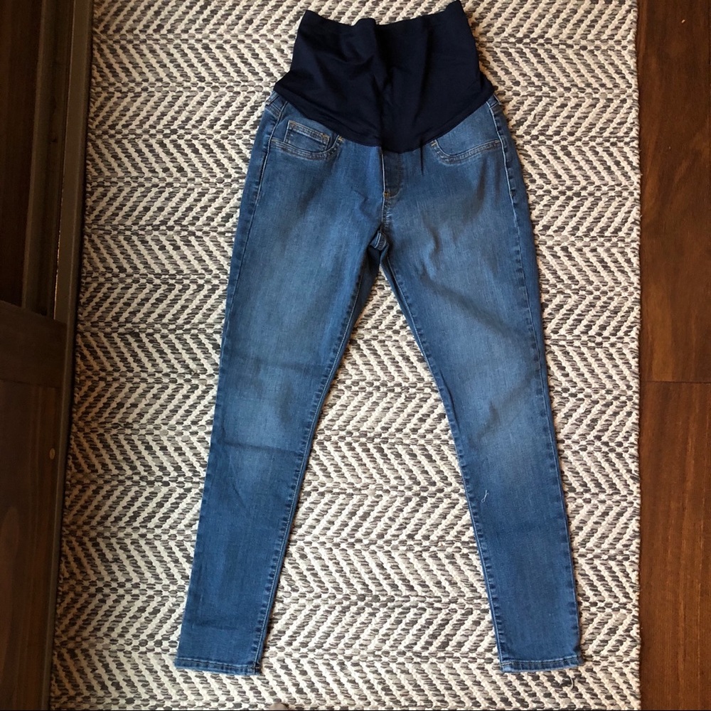GAP Maternity Favorite Ankle Jeggings